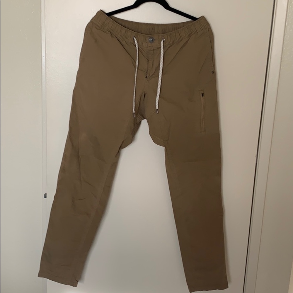 Vuori ripstop casual pants